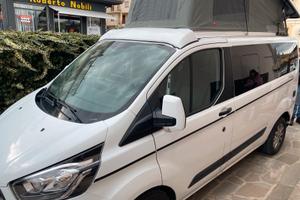 Laika kosmo urban f100+ cambio aut.6 posti viaggio