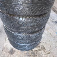 gomme 205/55/16  