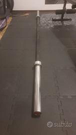 Bilanciere olimpico 20kg, 4 dischi 5kg e 2 da20kg 