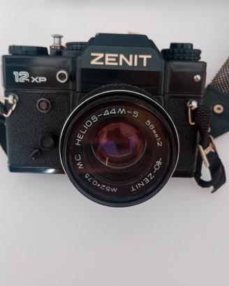 Macchina fotografica Zenit 12XP