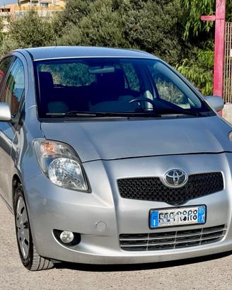 Toyota Yaris 1.3 5 porte M-MT Sol