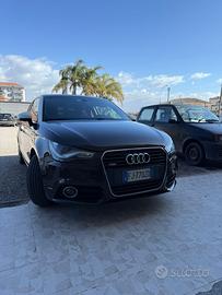 Audi A1 S line 1.6 TDI 90 cv