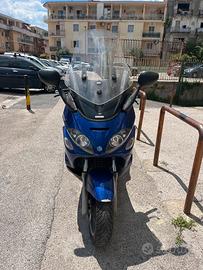 Piaggio X9 250