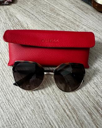 Occhiali da sole Guess originali con custodia
