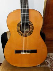 chitarra classica Suzuki nayoga 