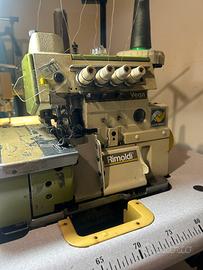 Taglia e cuci Rimoldi 2 aghi 4 fili –con faretto