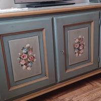 mobile tirolese dipinto a mano