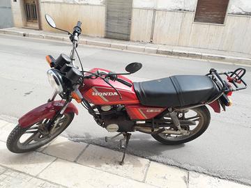 Honda CS 125, Rossa