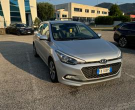 HYUNDAI i20 2ª serie - 2015