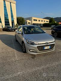 HYUNDAI i20 2ª serie - 2015