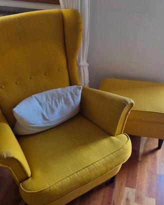 Poltrona IKEA Strandmon Gialla