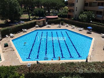 Bilocale Via Orione in residence con piscina