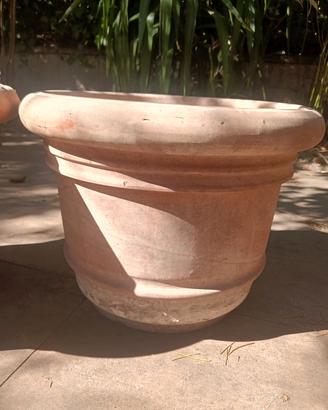 2 vasi in terracotta 