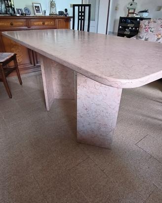 Tavolo in marmo rosa 