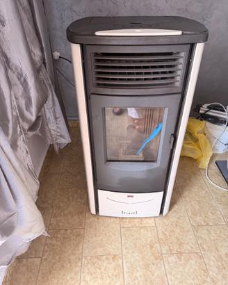 Stufa a pellet Superior Monia 8,5 kW – Made in Ita