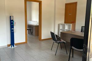 Locale commerciale- ideale per ufficio