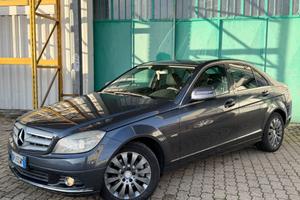 Mercedes-benz C 220 CDI Avantgarde AMG