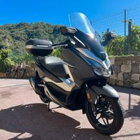 Honda forza 300 (2019)