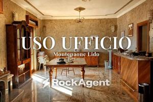 Immobile di 278 m² con più di 5 locali a Montepaon