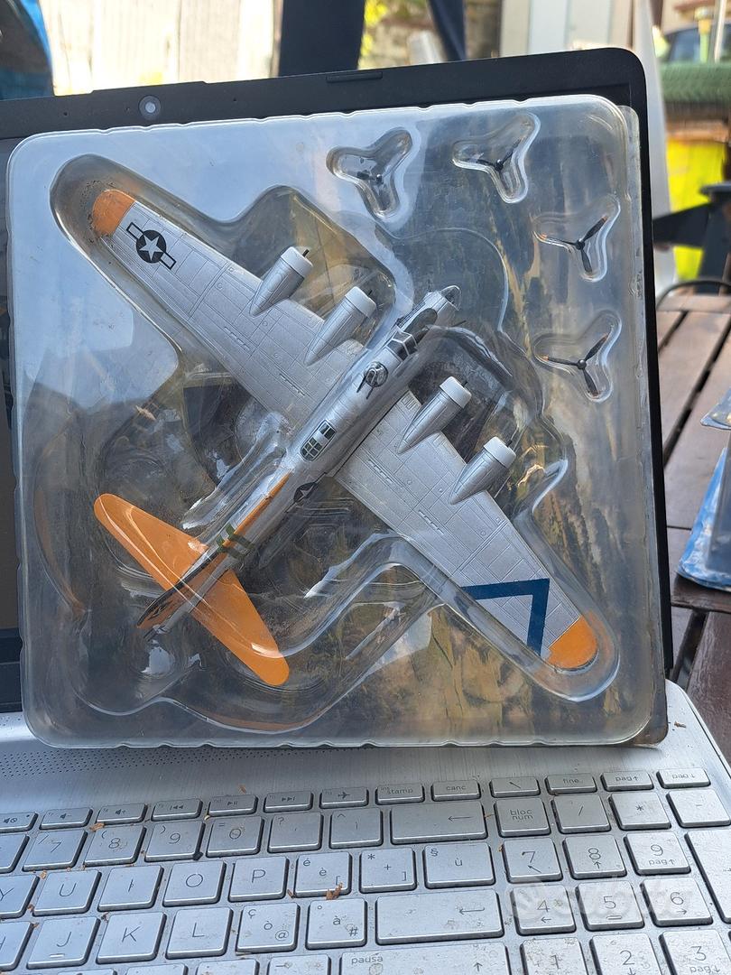 Collection D'avions Miniatures En Métal – Flotte Aérienne – Occasion