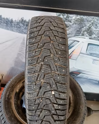 Gomme chiodate 165 70 14