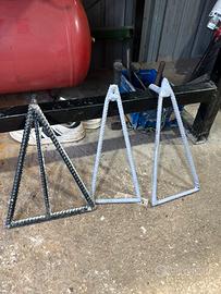 Cavalletto laterale cross