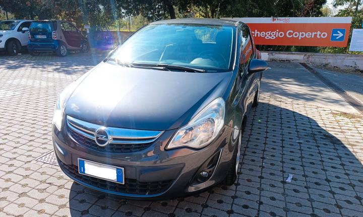 Opel Corsa 1.2 85CV 3 porte GPL-TECH Edition