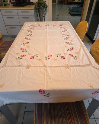 tovaglia vintagle punto croce/uncinetto 