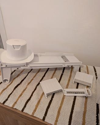 Mandolino taglia verdure Ghidini Linea Easy con la