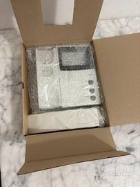 NUOVO  Videocitofono JVM-2000 con schermo cornetta