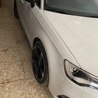 Audi A 3 Sportback tetto pelle cerchi 18 gommata