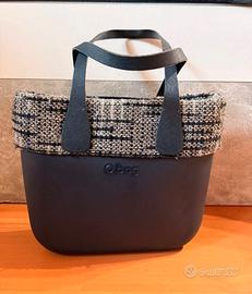 O bag Blu Notte con Bordo Bouclé Tweed