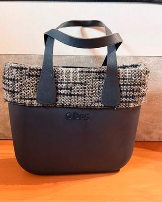 O bag Blu Notte con Bordo Bouclé Tweed