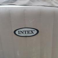 Piscina intex spa