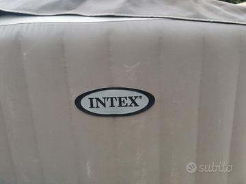 Piscina intex spa