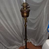 Antica piantana in rame e ottone una luce 