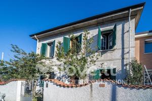 Villa Via XXIV Maggio, 31, 56025, Pontedera