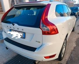 VOLVO XC60 R DESIGN 2.0 Diesel