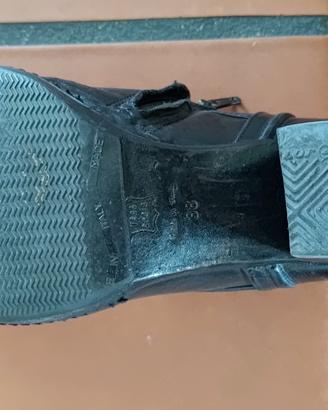 scarpa Ixos con cerniere cinghiolo