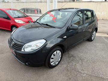 Dacia Sandero 1.4 8V GPL Ambiance