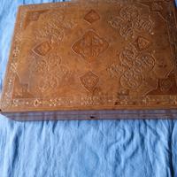 scatola antica oggetto da collezione