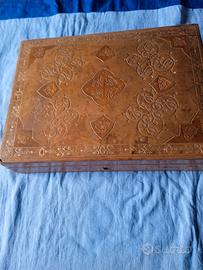 scatola antica oggetto da collezione