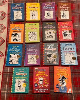 13 libri (+2 Omaggio) "Diario di una Schiappa"