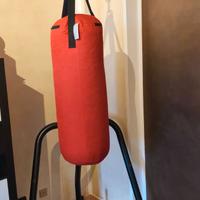 sacco boxe 100 con struttura autoportante
