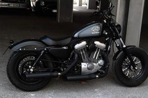 Harley Davidson sportster 883
