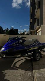 Yamaha FZR SHO 1.800cc