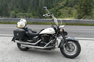  Kawasaki VN 900 