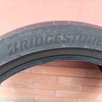 Bridgestone 225/40 R18 92Y estive