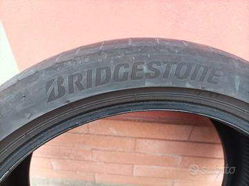 Bridgestone 225/40 R18 92Y estive