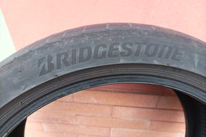 Bridgestone 225/40 R18 92Y estive